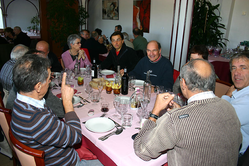 AGO-2008-17_repas à la Chartreuse.jpg